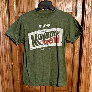 Savvy Mountain Dew T-Shirt - Small